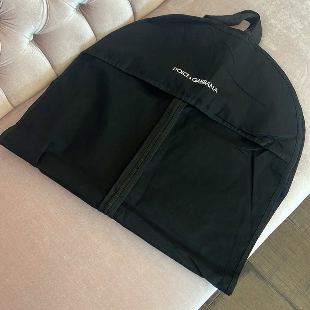 NWOT AUTHENTIC DOLCE & GABANA GARMENT BAG